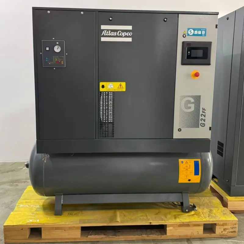 ضاغط الهواء اللولبي الدوار المحقون بالزيت G22FF 22kW 30HP من أطلس كوبكو للتصنيع الصناعي